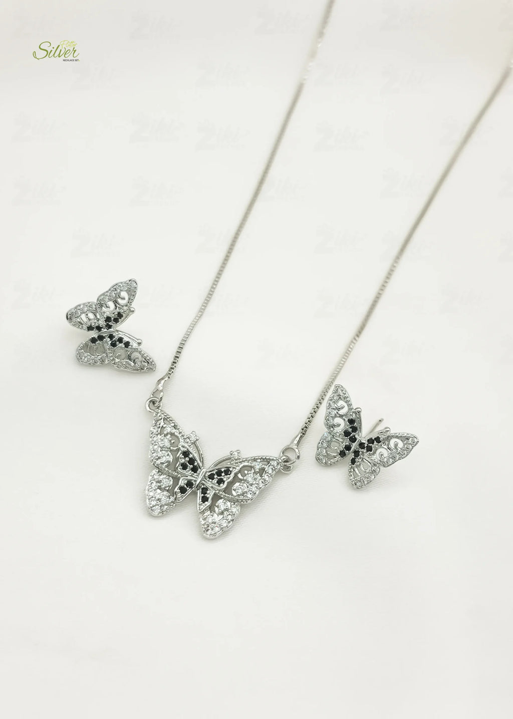 Silver Flutter Necklace Set