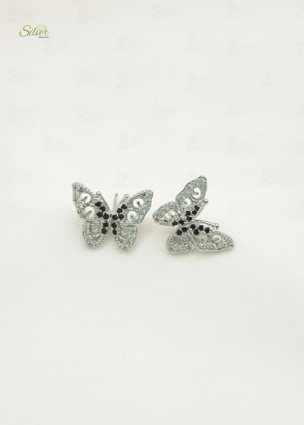 Silver Flutter Necklace Set
