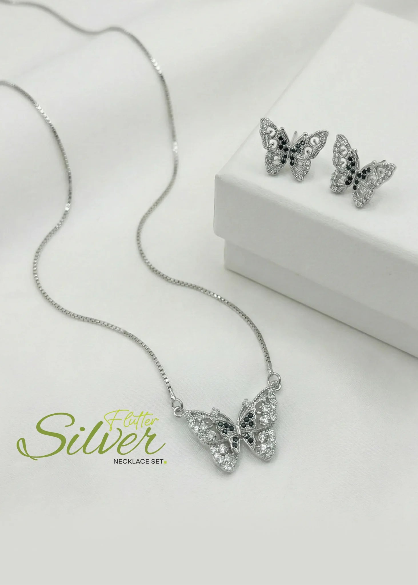 Silver Flutter Necklace Set